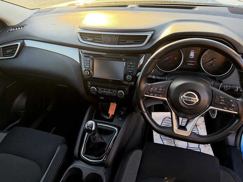 Nissan Qashqai 1.5 dCi N-Connecta SUV 5dr Diesel Manual Euro 6 (s/s) (110 ps)