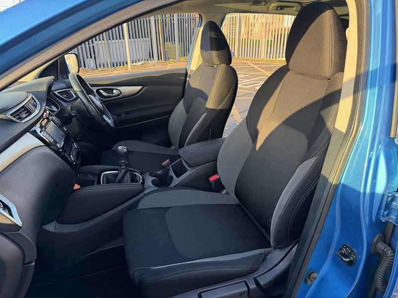 Nissan Qashqai 1.5 dCi N-Connecta SUV 5dr Diesel Manual Euro 6 (s/s) (110 ps)