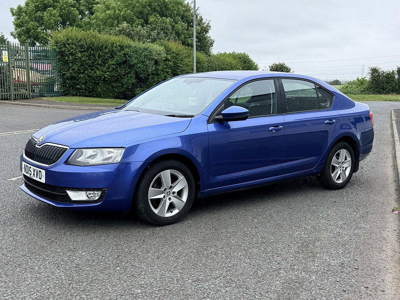 Skoda Octavia 1.6 TDI SE Hatchback 5dr Diesel Manual Euro 6 (s/s) (110 ps)