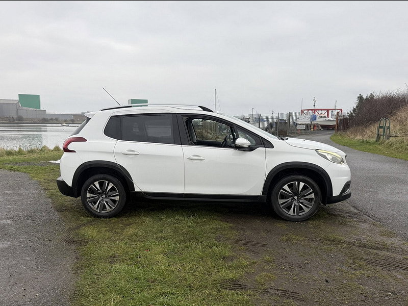 Peugeot 2008 1.2 PureTech Allure SUV 5dr Petrol Manual Euro 6 (82 ps)