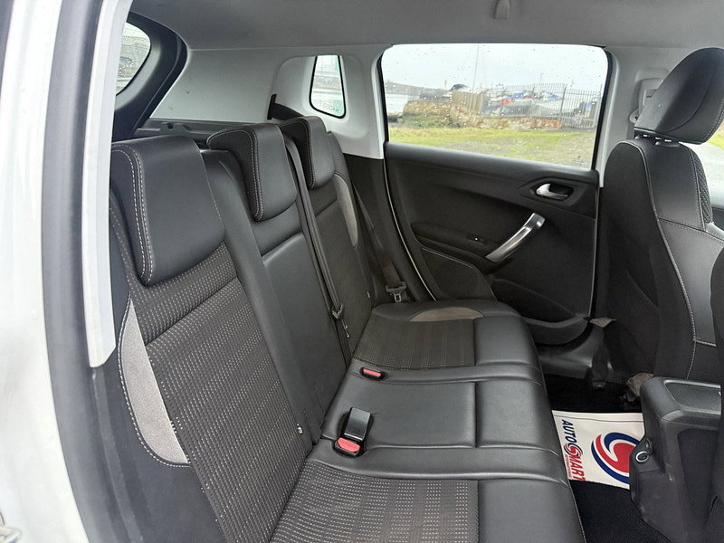Peugeot 2008 1.2 PureTech Allure SUV 5dr Petrol Manual Euro 6 (82 ps)