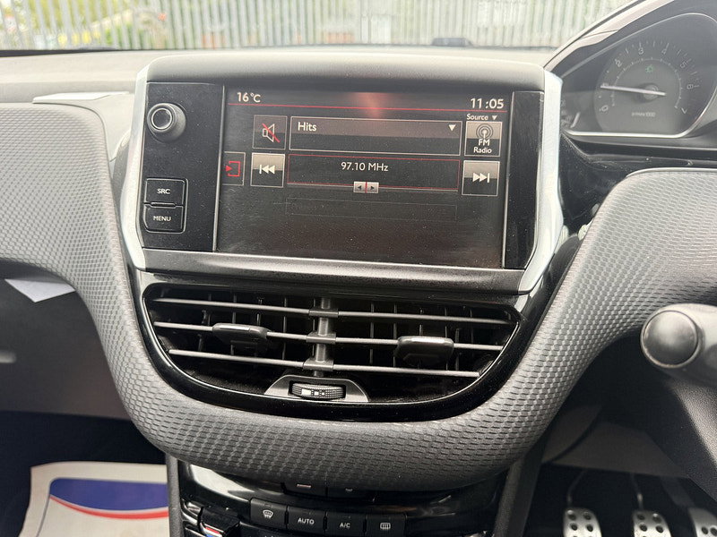 Peugeot 208 1.2 PureTech GT Line Hatchback 5dr Petrol Manual Euro 6 (s/s) (110 ps)