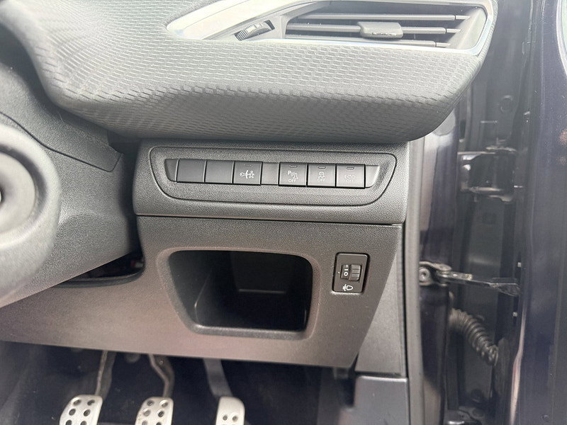 Peugeot 208 1.2 PureTech GT Line Hatchback 5dr Petrol Manual Euro 6 (s/s) (110 ps)