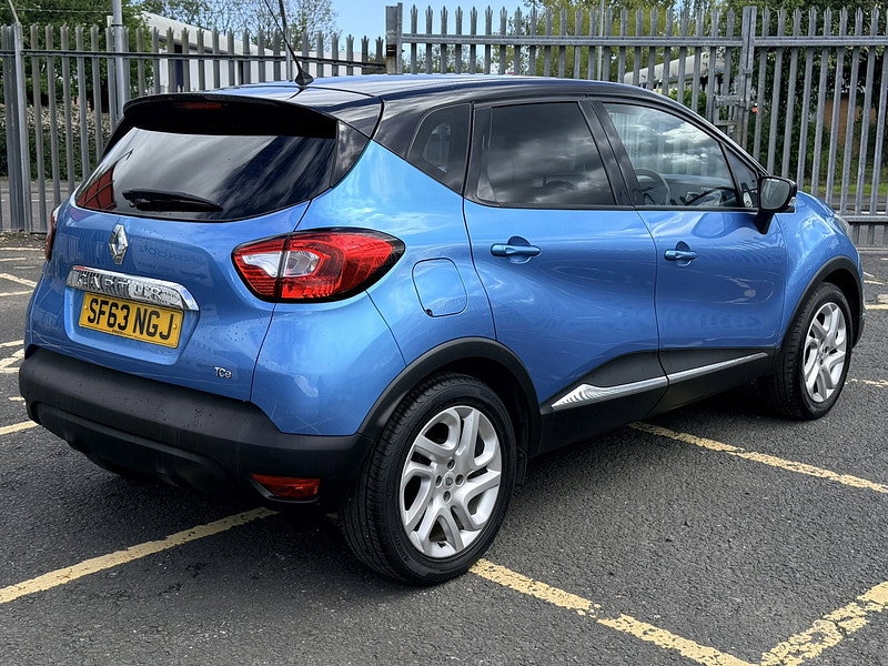 Renault Captur 0.9 TCe ENERGY Dynamique MediaNav SUV 5dr Petrol Manual Euro 5 (s/s) (90 ps)