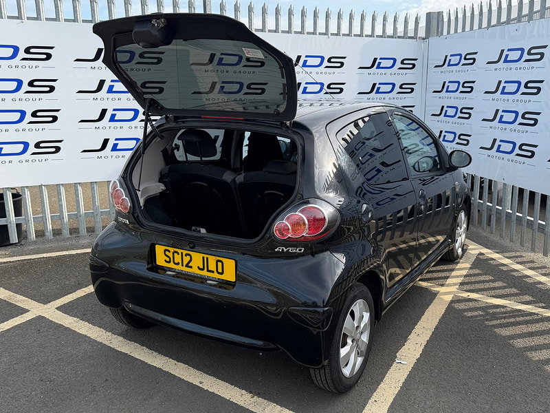Toyota Aygo 1.0 VVT-i Fire Hatchback 5dr Petrol Manual Euro 5 (67 ps)
