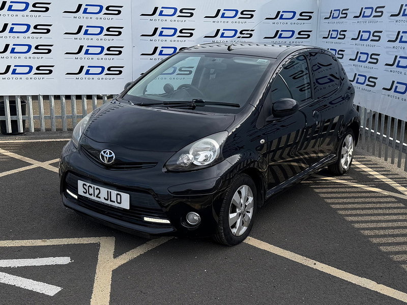 Toyota Aygo 1.0 VVT-i Fire Hatchback 5dr Petrol Manual Euro 5 (67 ps)