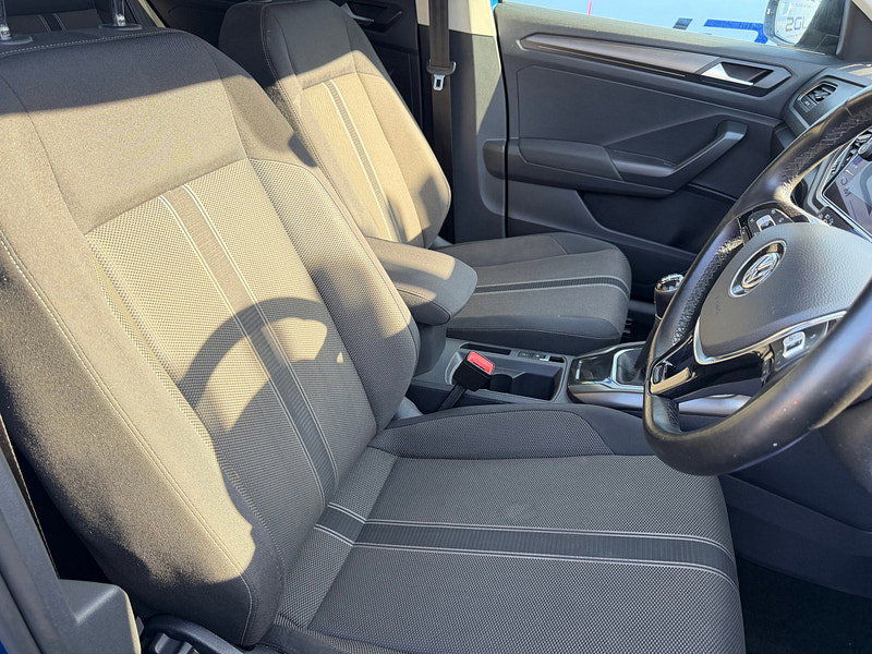 Volkswagen T-Roc 1.0 TSI Design SUV 5dr Petrol Manual Euro 6 (s/s) (115 ps)