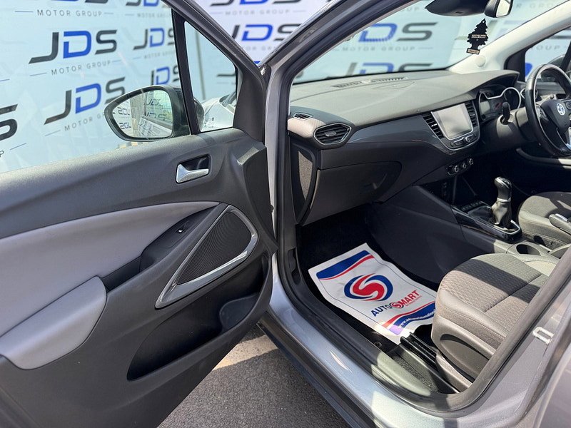 Vauxhall Crossland X 1.2 Elite Nav SUV 5dr Petrol Manual Euro 6 (s/s) (83 ps)