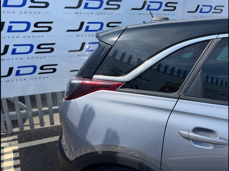 Vauxhall Crossland X 1.2 Elite Nav SUV 5dr Petrol Manual Euro 6 (s/s) (83 ps)