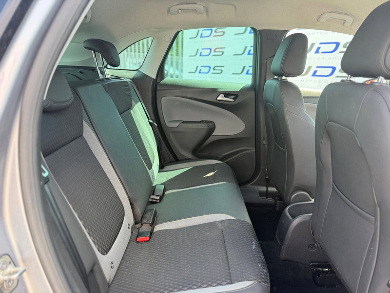 Vauxhall Crossland X 1.2 Elite Nav SUV 5dr Petrol Manual Euro 6 (s/s) (83 ps)