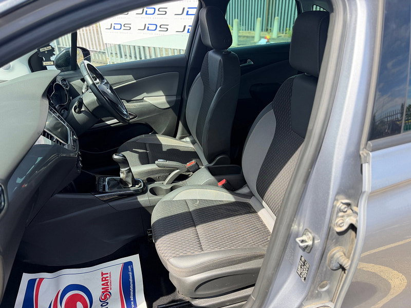 Vauxhall Crossland X 1.2 Elite Nav SUV 5dr Petrol Manual Euro 6 (s/s) (83 ps)