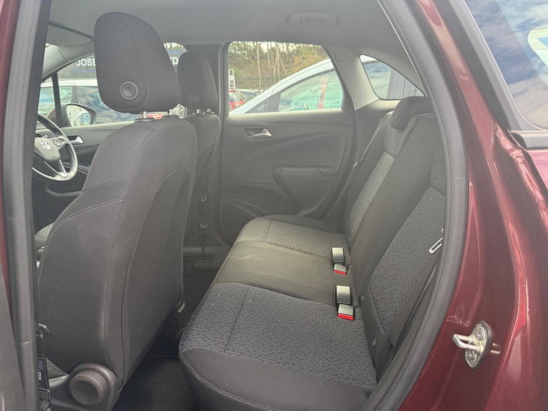 Vauxhall Crossland X 1.6 Turbo D ecoTEC SE SUV 5dr Diesel Manual Euro 6 (s/s) (99 ps)
