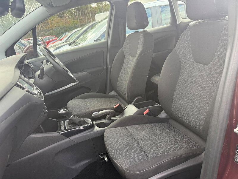 Vauxhall Crossland X 1.6 Turbo D ecoTEC SE SUV 5dr Diesel Manual Euro 6 (s/s) (99 ps)