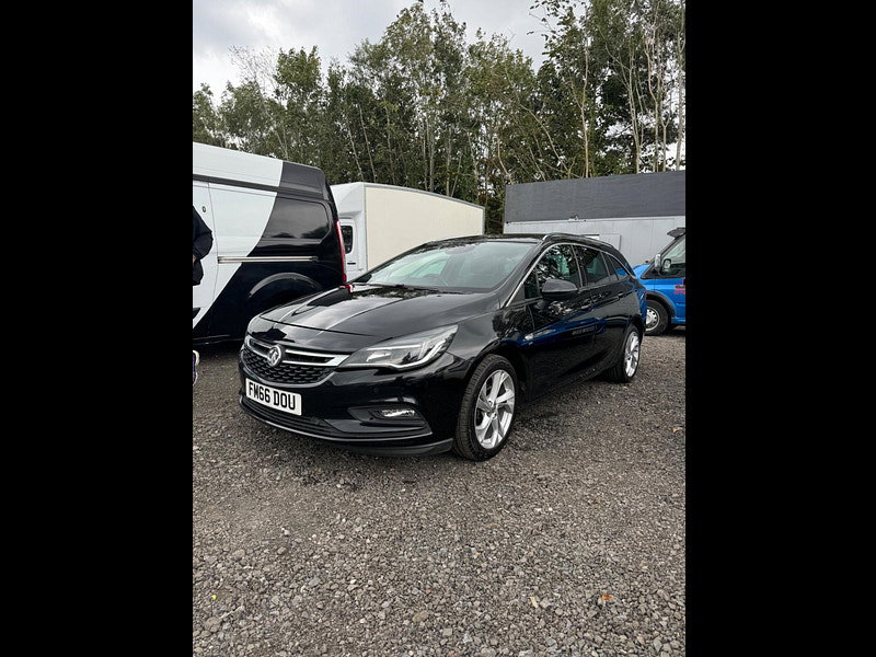 Vauxhall Astra 1.6 CDTi ecoFLEX SRi Nav Sports Tourer 5dr Diesel Manual Euro 6 (s/s) (110 ps)