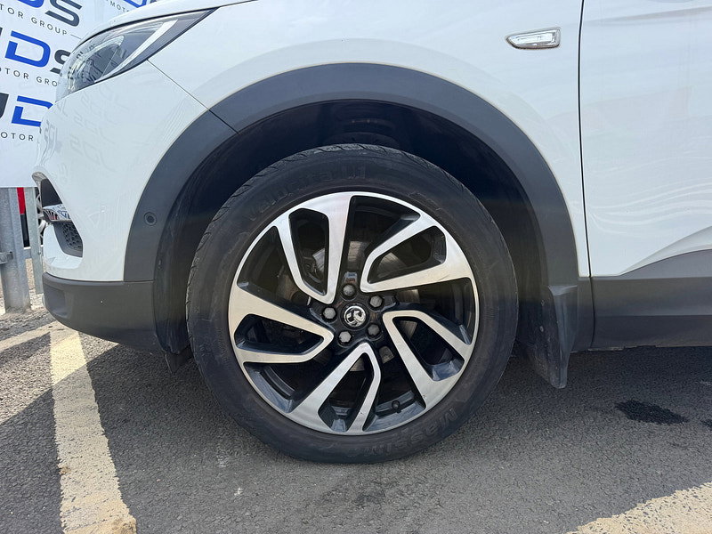 Vauxhall Grandland X 1.2 Turbo Elite Nav SUV 5dr Petrol Manual Euro 6 (s/s) (130 ps)