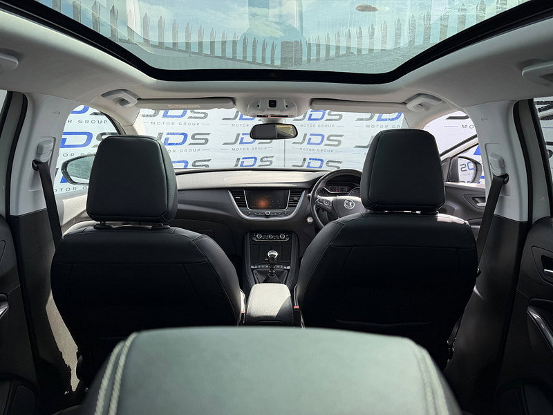 Vauxhall Grandland X 1.2 Turbo Elite Nav SUV 5dr Petrol Manual Euro 6 (s/s) (130 ps)