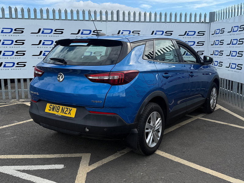 Vauxhall Grandland X 1.2 Turbo SE SUV 5dr Petrol Manual Euro 6 (s/s) (130 ps)