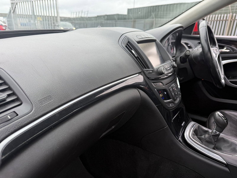 Vauxhall Insignia 1.6 CDTi ecoFLEX Elite Nav Hatchback 5dr Diesel Manual Euro 6 (s/s) (136 ps)