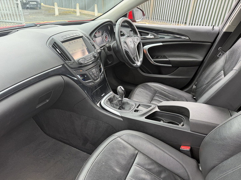 Vauxhall Insignia 1.6 CDTi ecoFLEX Elite Nav Hatchback 5dr Diesel Manual Euro 6 (s/s) (136 ps)