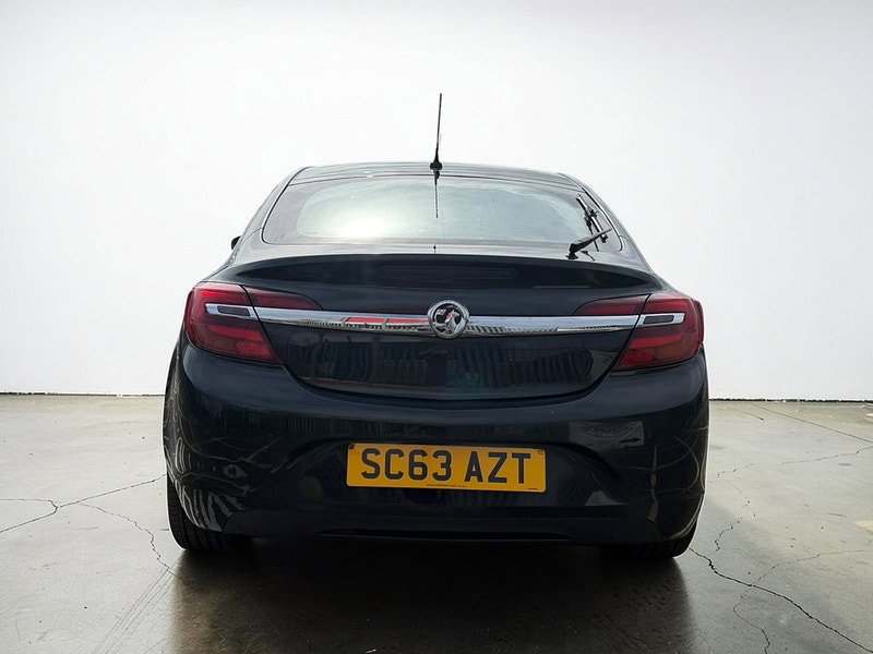 Vauxhall Insignia 1.8 16V Energy Hatchback 5dr Petrol Manual Euro 5 (140 ps)