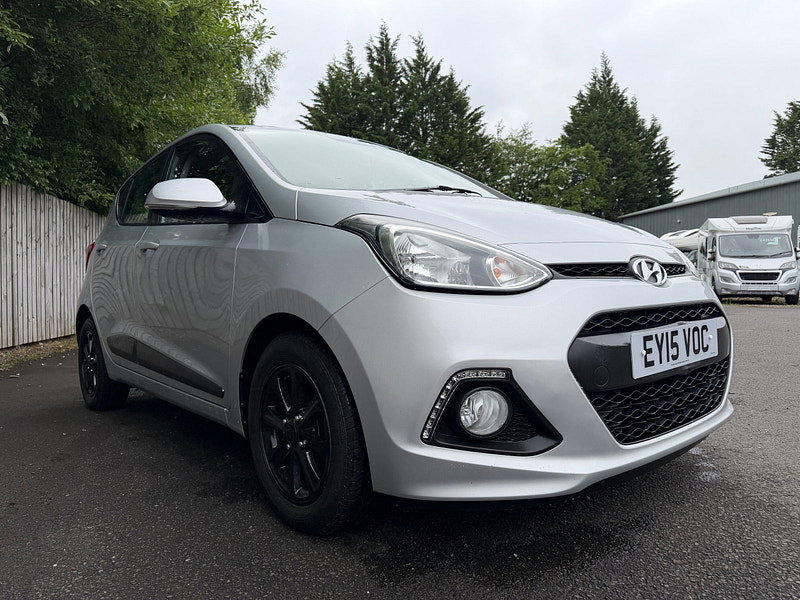 Hyundai I10 1.0 Premium Hatchback 5dr Petrol Manual Euro 5 (66 ps)