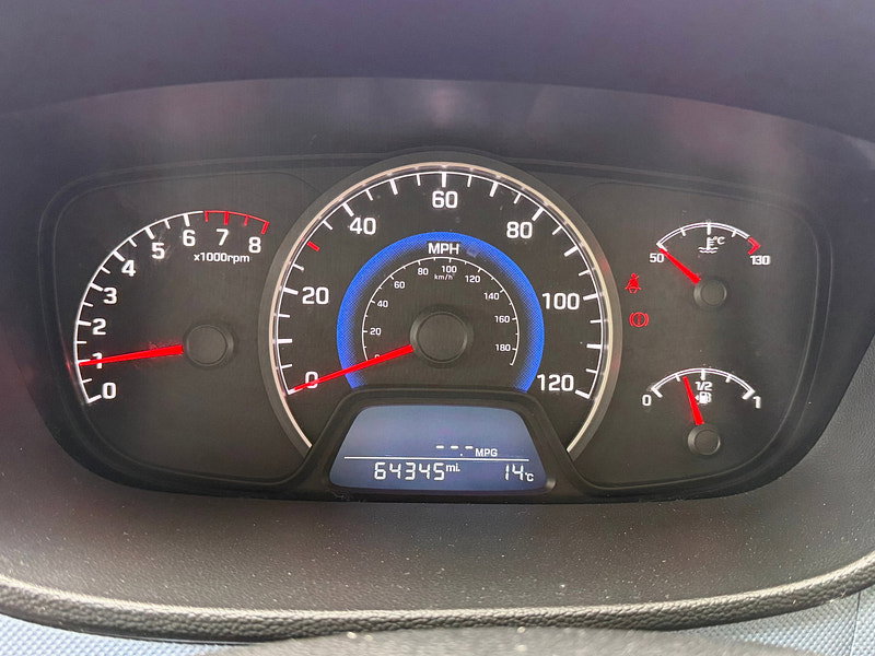 Hyundai I10 1.0 Premium Hatchback 5dr Petrol Manual Euro 5 (66 ps)
