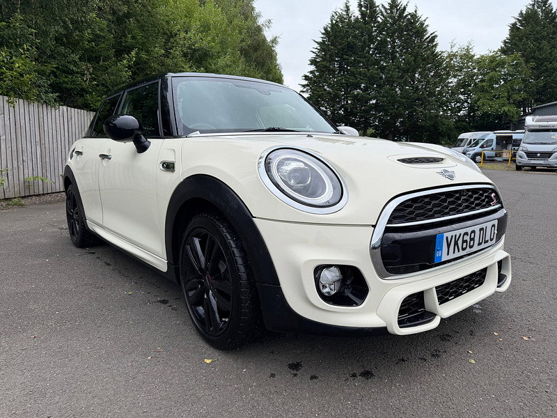 MINI Hatch 2.0 Cooper S Sport Hatchback 5dr Petrol Manual Euro 6 (s/s) (192 ps)