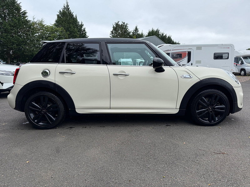 MINI Hatch 2.0 Cooper S Sport Hatchback 5dr Petrol Manual Euro 6 (s/s) (192 ps)