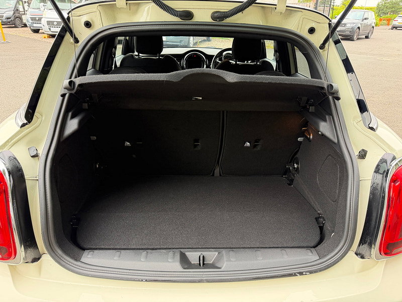 MINI Hatch 2.0 Cooper S Sport Hatchback 5dr Petrol Manual Euro 6 (s/s) (192 ps)