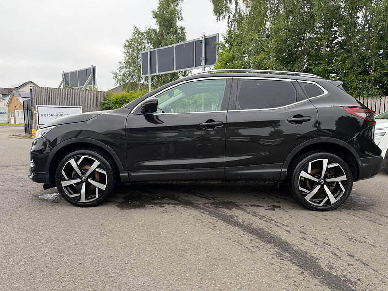 Nissan Qashqai 1.3 DIG-T N-Motion SUV 5dr Petrol DCT Auto Euro 6 (s/s) (160 ps)