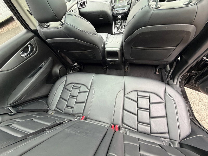 Nissan Qashqai 1.3 DIG-T N-Motion SUV 5dr Petrol DCT Auto Euro 6 (s/s) (160 ps)