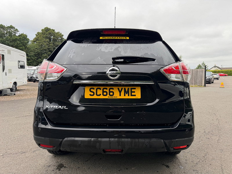 Nissan X-Trail 1.6 dCi Tekna SUV 5dr Diesel Manual 4WD Euro 6 (s/s) (130 ps)