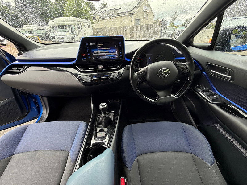 Toyota C-HR 1.2 VVT-i Dynamic SUV 5dr Petrol Manual Euro 6 (s/s) (115 ps)