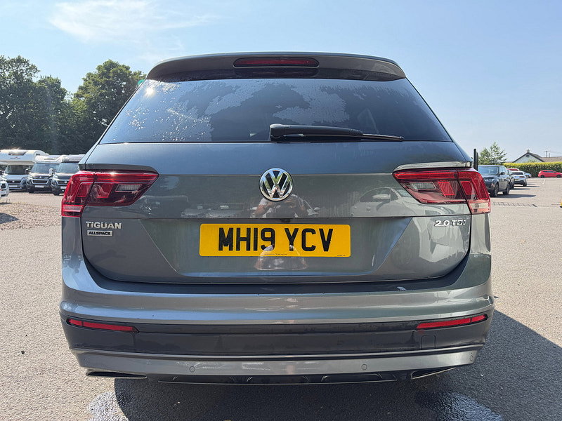 Volkswagen Tiguan Allspace 2.0 TDI Match SUV 5dr Diesel DSG Euro 6 (s/s) (150 ps)
