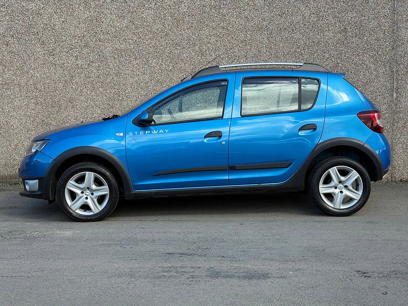 Dacia Sandero Stepway 1.5 dCi Laureate Hatchback 5dr Diesel Manual Euro 5 (90 ps)