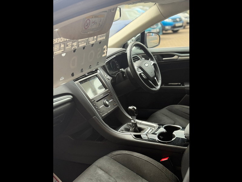 Ford Mondeo 2.0 TDCi Titanium Hatchback 5dr Diesel Manual Euro 6 (s/s) (180 ps)