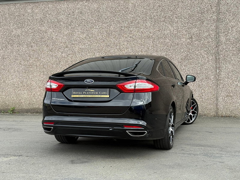Ford Mondeo 2.0 TDCi Titanium Hatchback 5dr Diesel Manual Euro 6 (s/s) (180 ps)