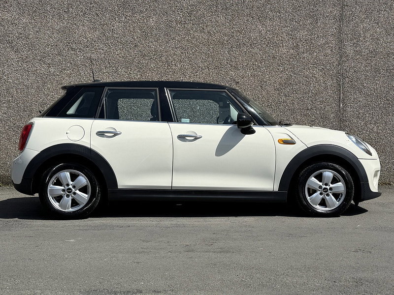 MINI Hatch 1.5 Cooper D Hatchback 5dr Diesel Manual Euro 6 (s/s) (116 ps)
