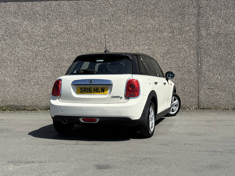 MINI Hatch 1.5 Cooper D Hatchback 5dr Diesel Manual Euro 6 (s/s) (116 ps)
