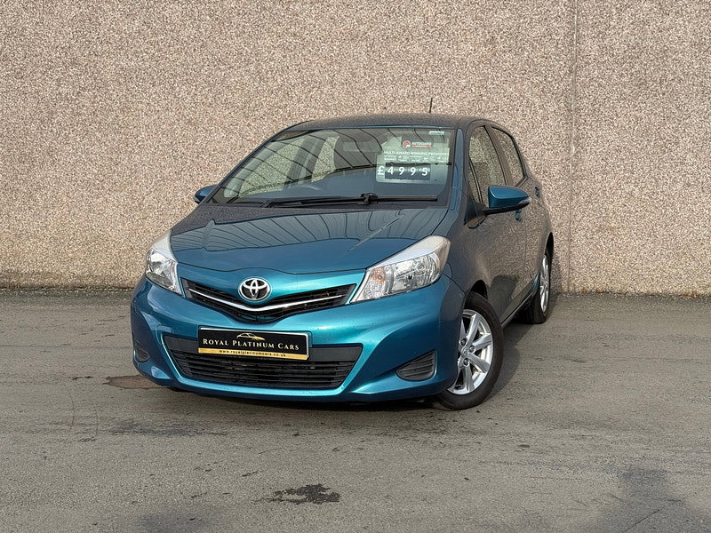 Toyota Yaris 1.4 D-4D TR Hatchback 5dr Diesel Manual Euro 5 (90 ps)