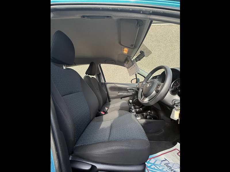 Toyota Yaris 1.4 D-4D TR Hatchback 5dr Diesel Manual Euro 5 (90 ps)