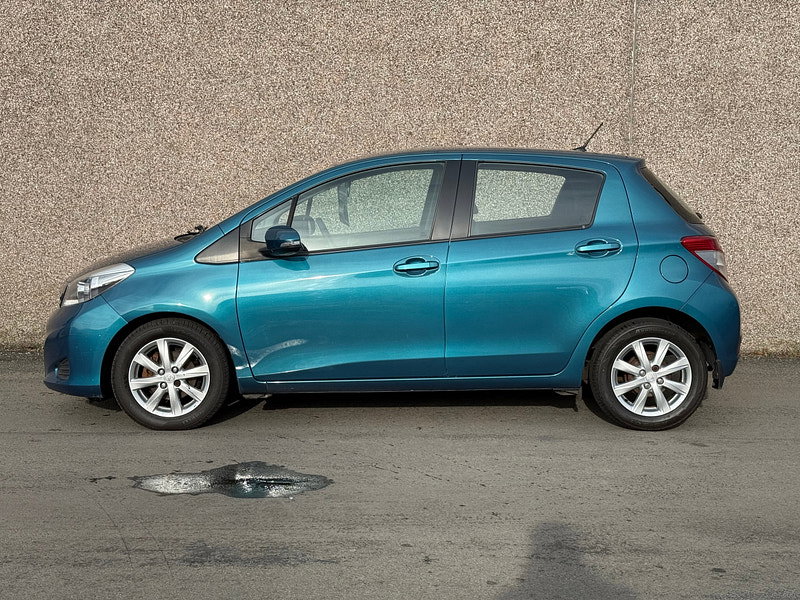 Toyota Yaris 1.4 D-4D TR Hatchback 5dr Diesel Manual Euro 5 (90 ps)