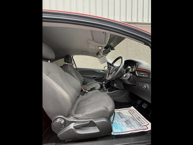 Vauxhall Corsa 1.4i ecoTEC SRi Nav Hatchback 3dr Petrol Manual Euro 6 (90 ps)