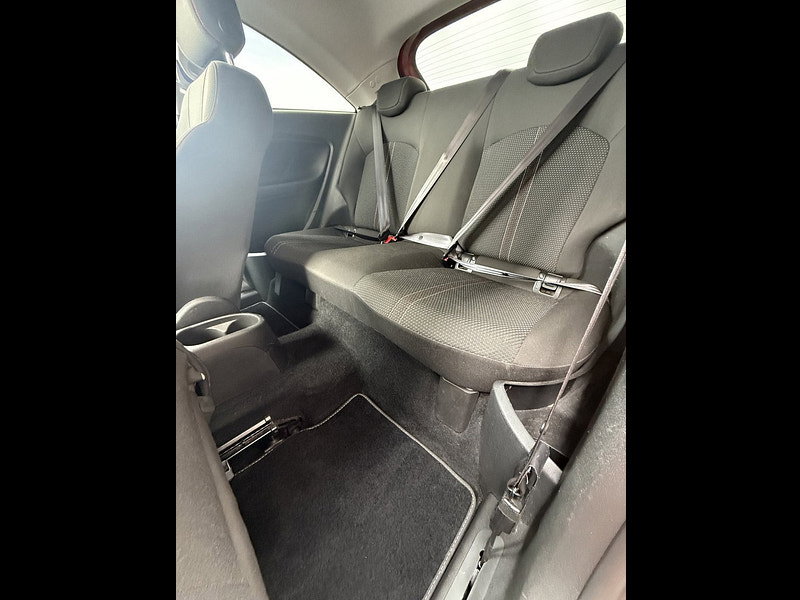 Vauxhall Corsa 1.4i ecoTEC SRi Nav Hatchback 3dr Petrol Manual Euro 6 (90 ps)
