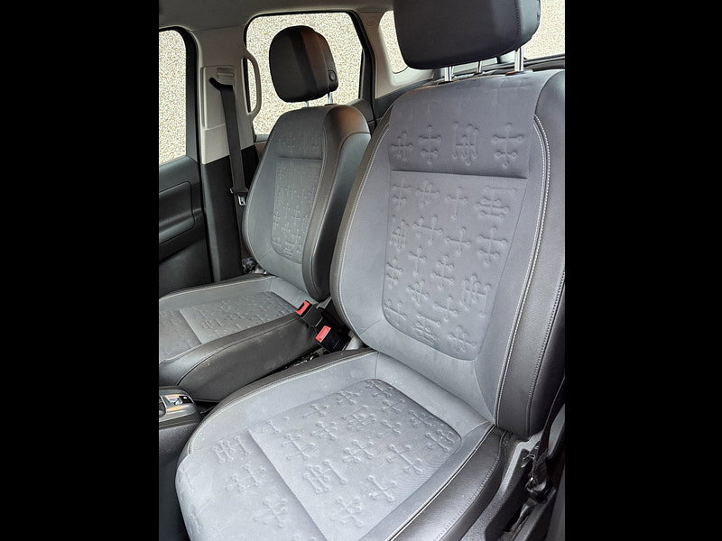 Vauxhall Meriva 1.4i Tech Line MPV 5dr Petrol Manual Euro 6 (100 ps)