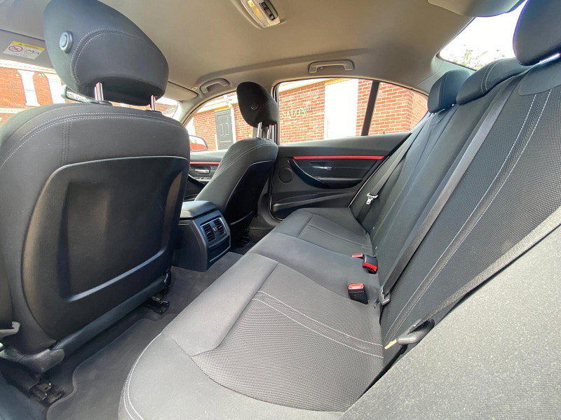 BMW 3 Series 2.0 320i Sport Saloon 4dr Petrol Auto Euro 6 (s/s) (184 ps)