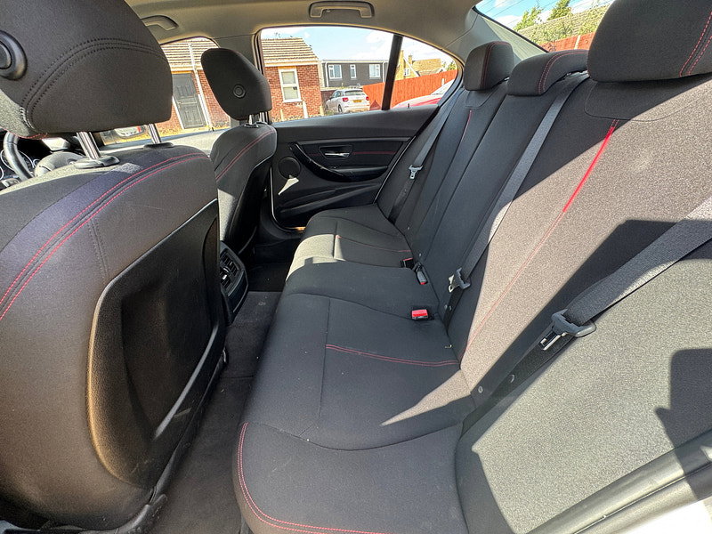 BMW 3 Series 2.0 320i Sport Saloon 4dr Petrol Auto Euro 6 (s/s) (184 ps)