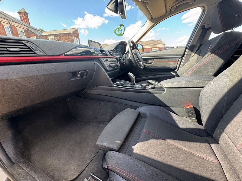 BMW 3 Series 2.0 320i Sport Saloon 4dr Petrol Auto Euro 6 (s/s) (184 ps)