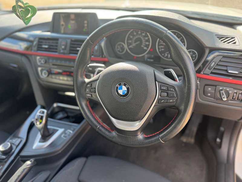 BMW 3 Series 2.0 320i Sport Saloon 4dr Petrol Auto Euro 6 (s/s) (184 ps)