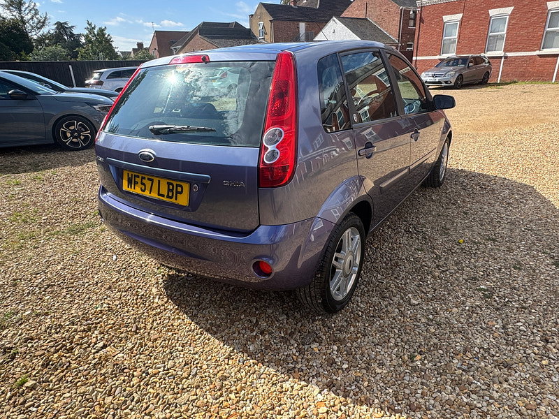 Ford Fiesta 1.4 Ghia Hatchback 5dr Petrol Manual (147 g/km, 79 bhp)